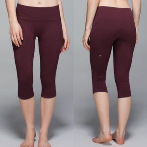 Lululemon in the flow crop leggings 4